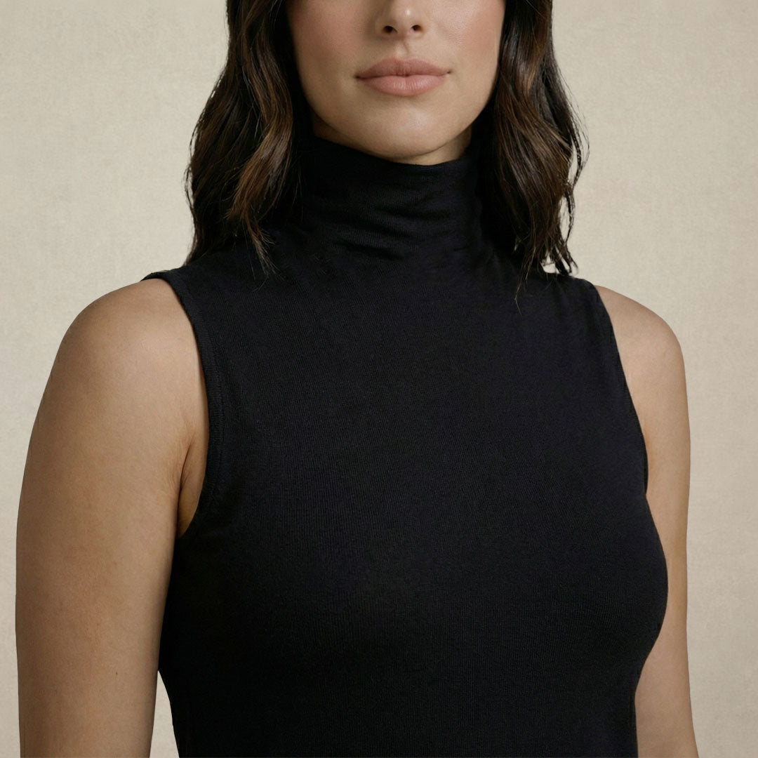 Ladies Sleeveless Inner Top