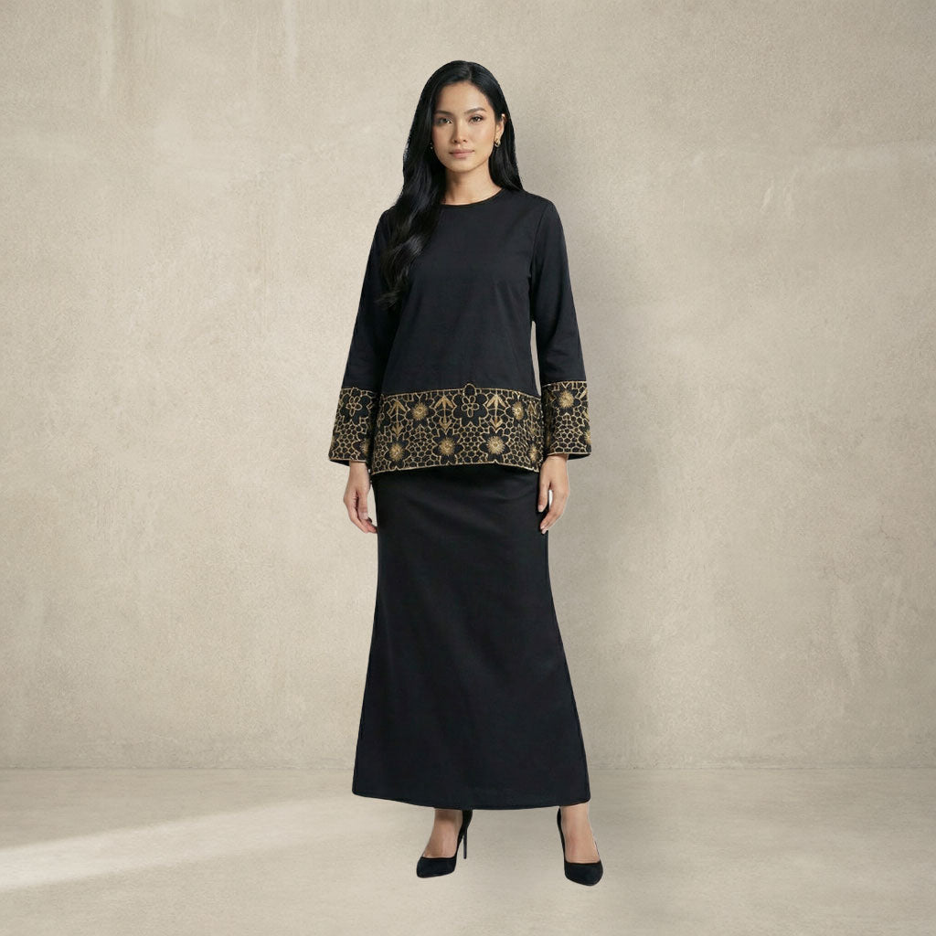 Gold Embroidered Lace Kurung