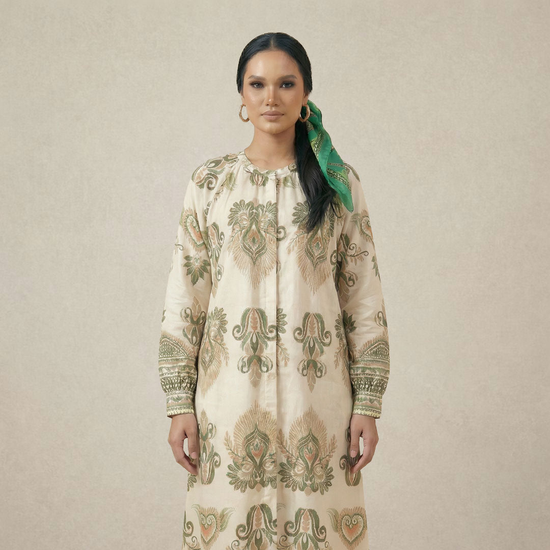 Buttoned Cuffs Dress L2