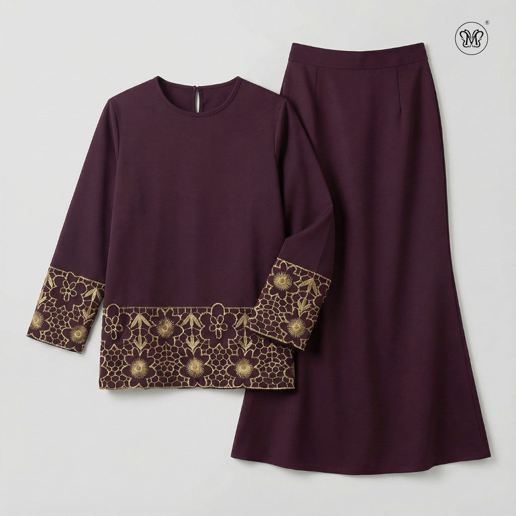 Gold Embroidered Lace Kurung