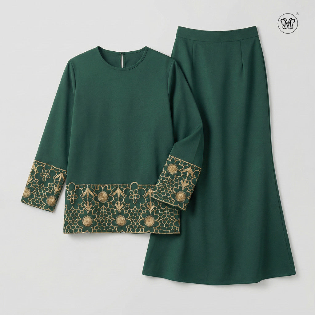 Gold Embroidered Lace Kurung