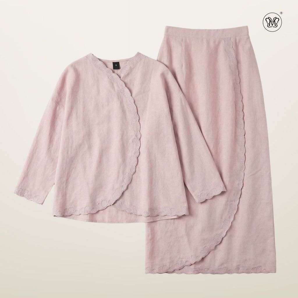 Soft Scallop Embroidery