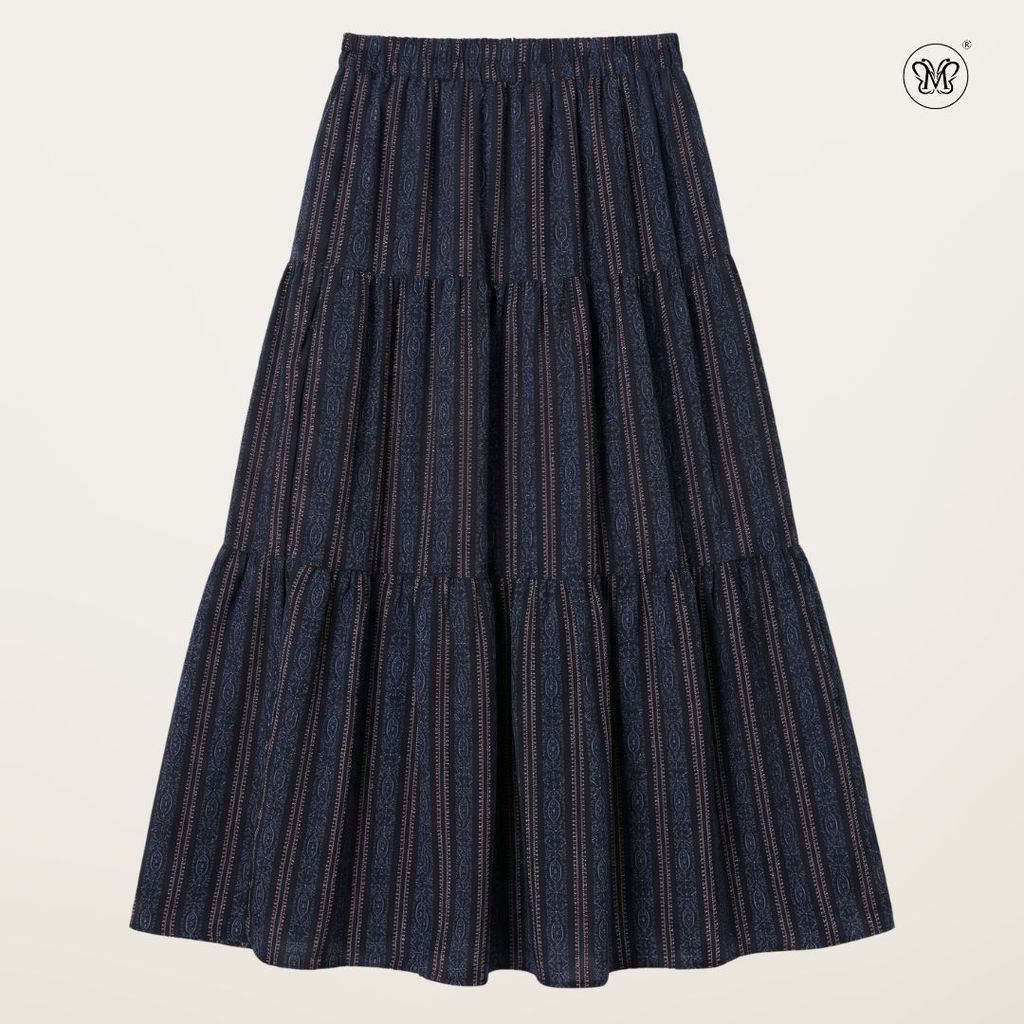 Printed Multi-Tiered Maxi Skirt L2
