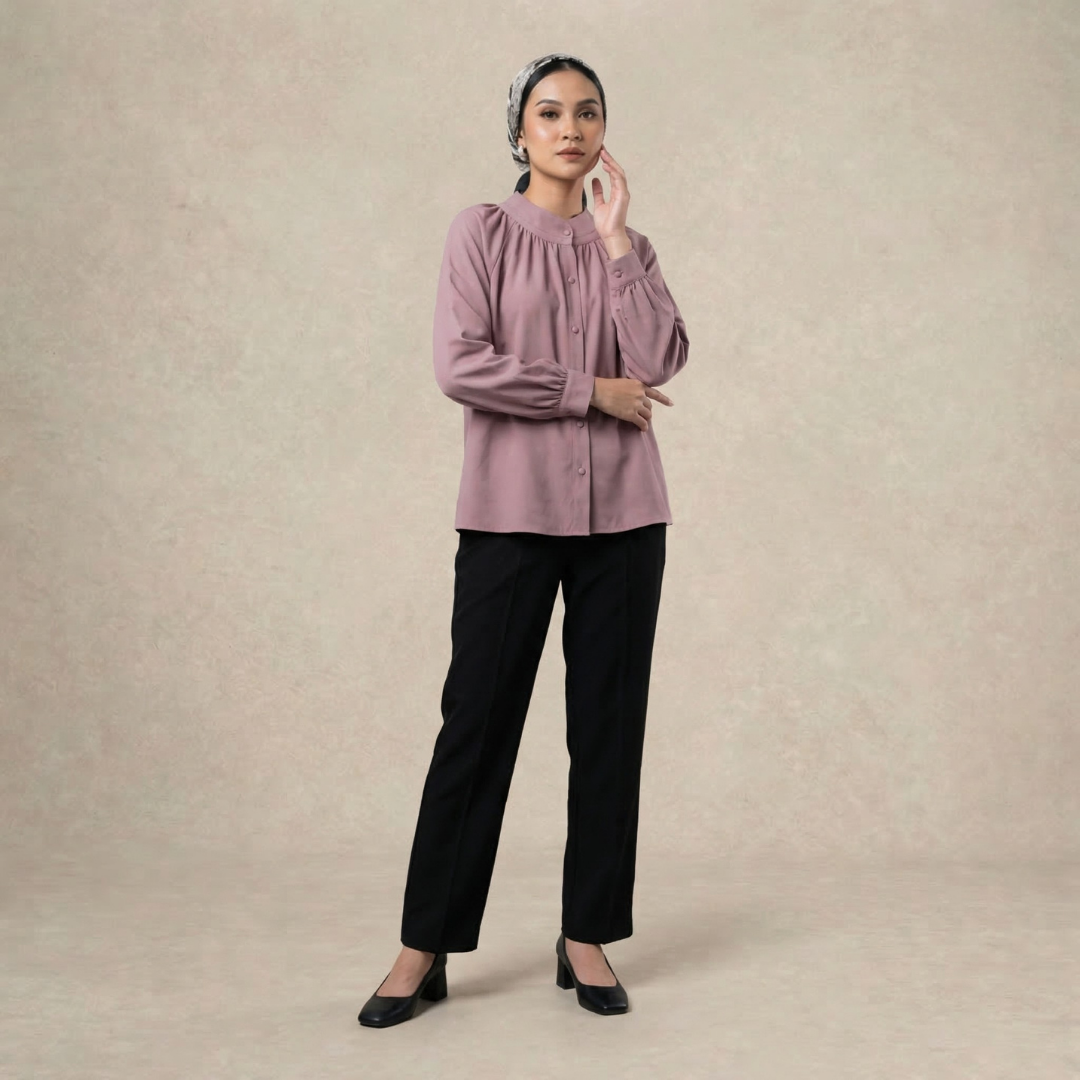 Raglan Sleeve with Soft Pleats