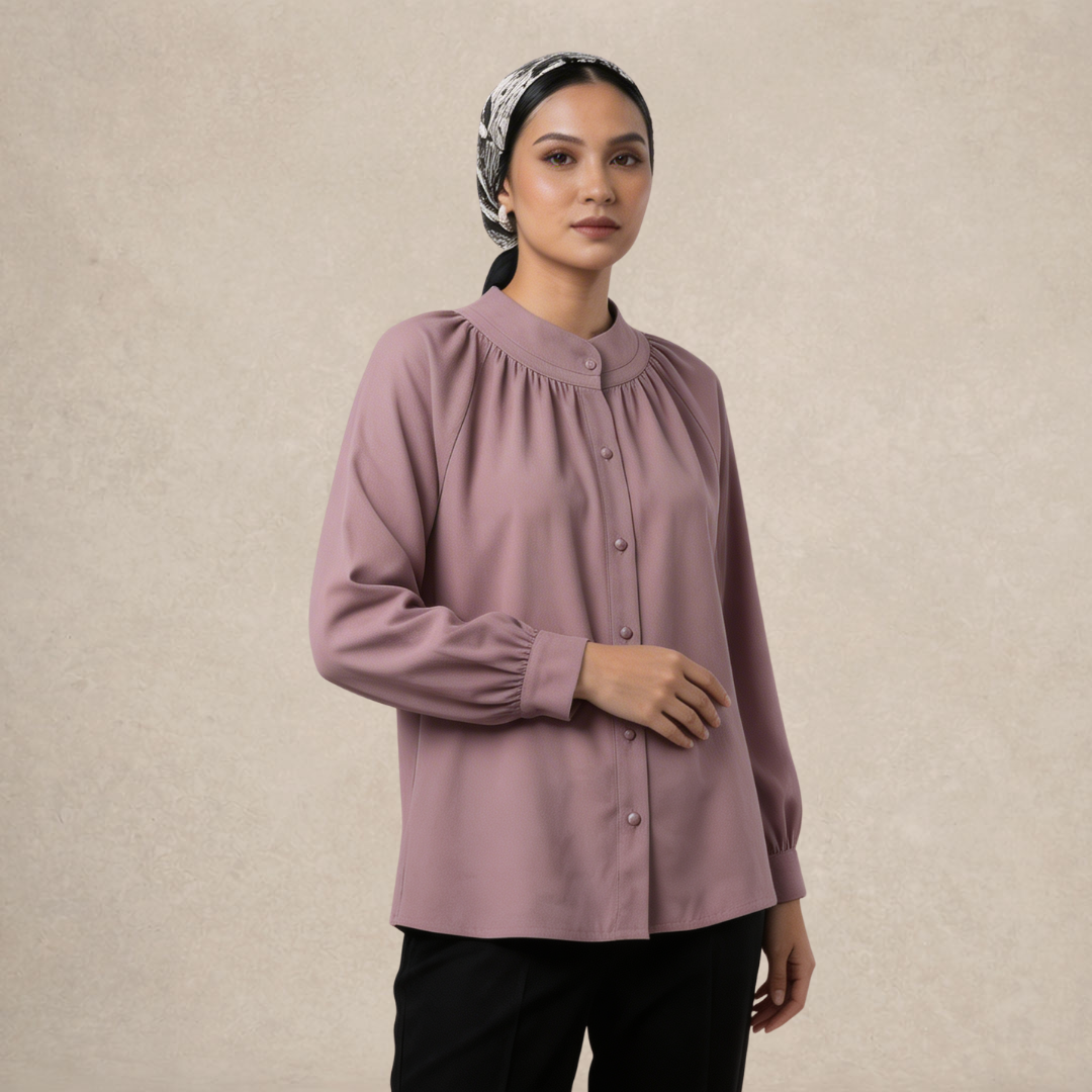 Raglan Sleeve with Soft Pleats