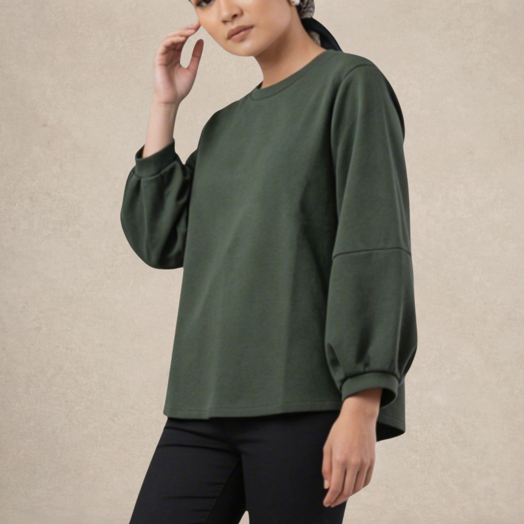 Minimal Oversized Pullover