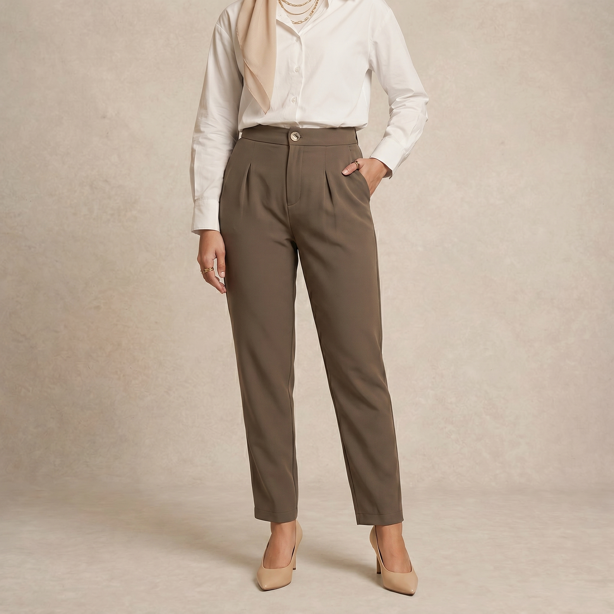 Casual Pants with Front Pleats