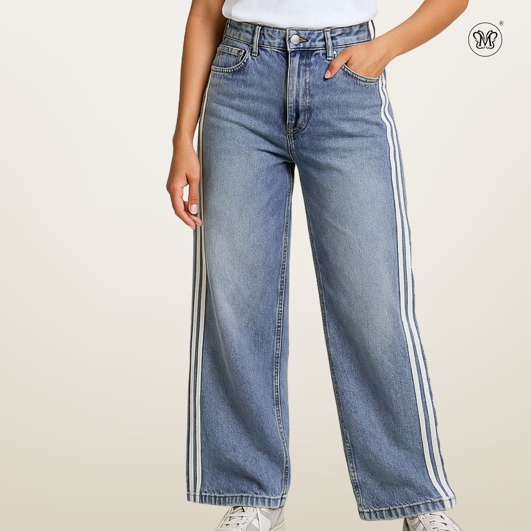 Relaxed Wide-Leg Fit Jeans